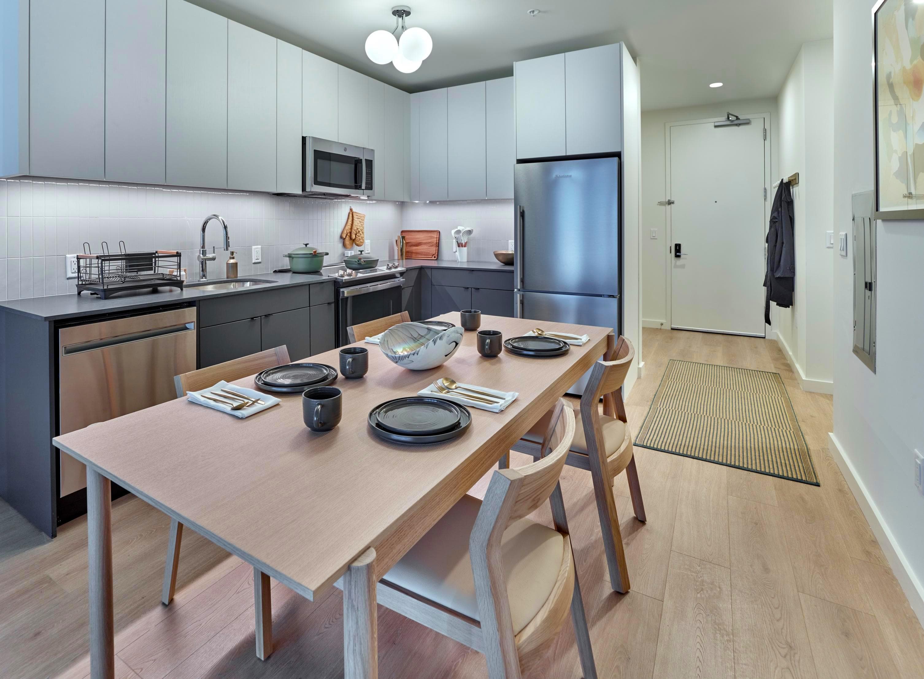 Residences + 4